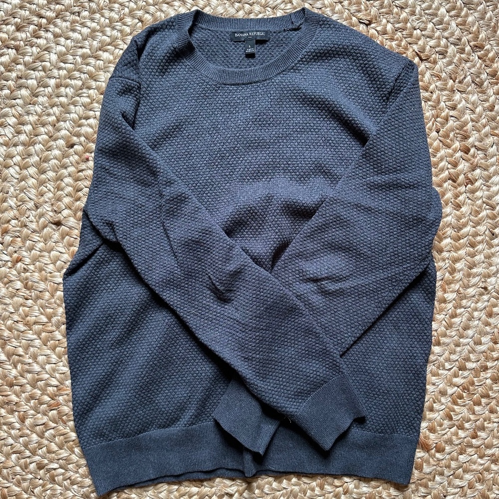 Banana Republic Light Knit Sweater